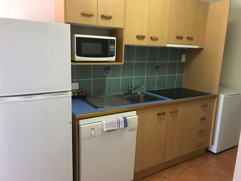 Coral Cove Resort - Accommodation Cairns 2