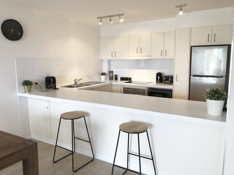 Sunshine Beach Luxe Apartment - Accommodation Cairns 2