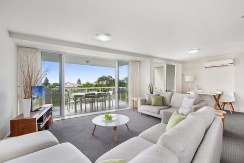Sunshine Vista - Accommodation Cairns 4