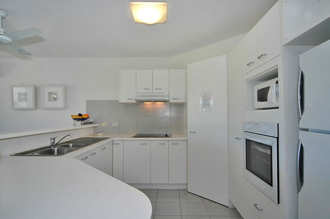 Sunshine Vista - Accommodation Cairns 26