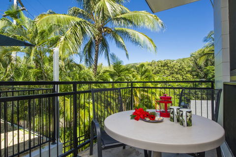 Magnetic North Apartment 1 - Accommodation Cairns 12
