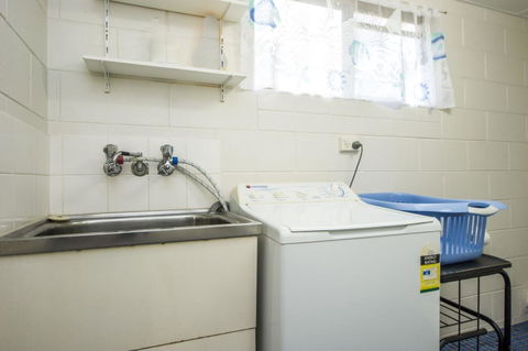 Magnetic North Apartment 1 - Accommodation Cairns 11