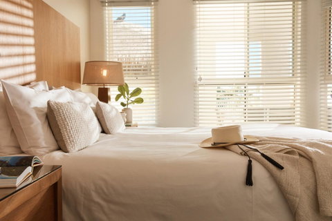Sea Change Beachfront Apartments - Accommodation Cairns 6