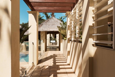 Sea Change Beachfront Apartments - Accommodation Cairns 16