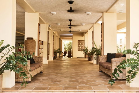 Sea Change Beachfront Apartments - Accommodation Cairns 15