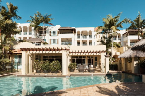 Sea Change Beachfront Apartments - Accommodation Cairns 11