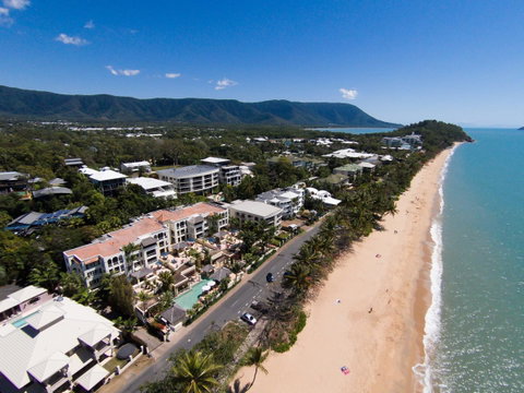 Sea Change Beachfront Apartments - Accommodation Cairns 23