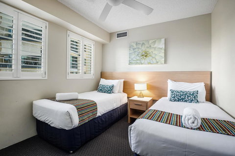 Landmark Resort - Accommodation Cairns 11