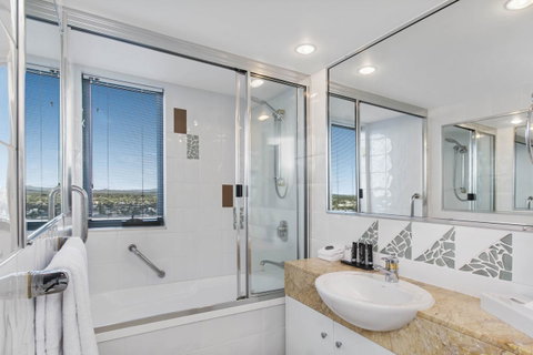 Mantra Mooloolaba Beach - Accommodation Cairns 21