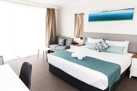Ocean Views Resort Caloundra - Accommodation Cairns 25