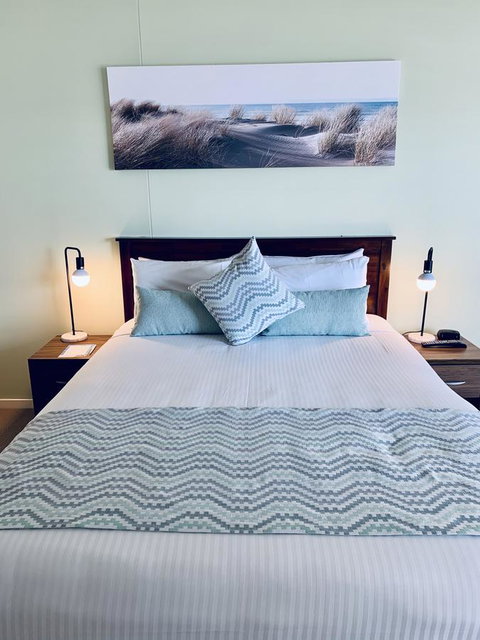 Ocean Views Resort Caloundra - Accommodation Cairns 13