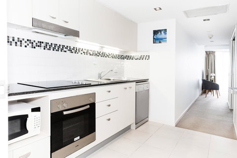 Ocean Views Resort Caloundra - Accommodation Cairns 31