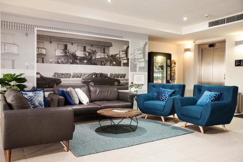 Ocean Views Resort Caloundra - Accommodation Cairns 2