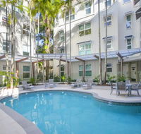 Emerald Noosa - Accommodation Cairns