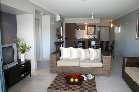 Blue Lagoon Resort - Accommodation Cairns 12