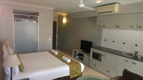 Blue Lagoon Resort - Accommodation Cairns 27