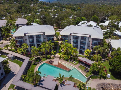 Blue Lagoon Resort - Accommodation Cairns 2