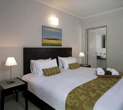 Blue Lagoon Resort - Accommodation Cairns 25