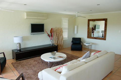 Myuna Holiday Apartments - Accommodation Cairns 26