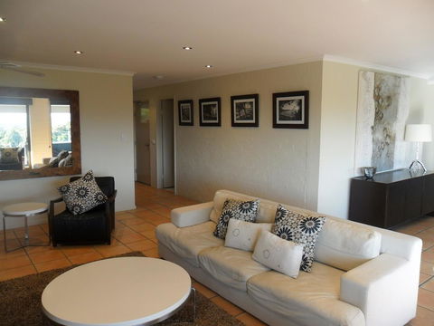 Myuna Holiday Apartments - Accommodation Cairns 37