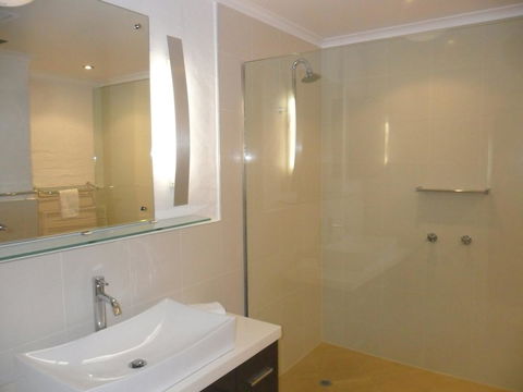 Myuna Holiday Apartments - Accommodation Cairns 42