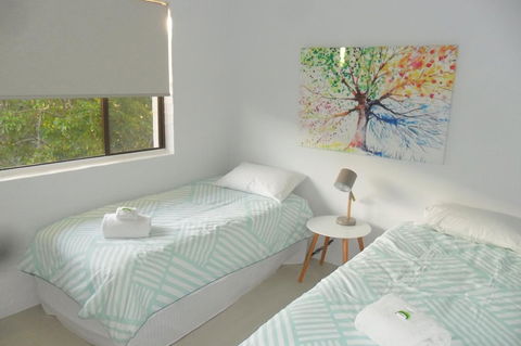 Myuna Holiday Apartments - Accommodation Cairns 12