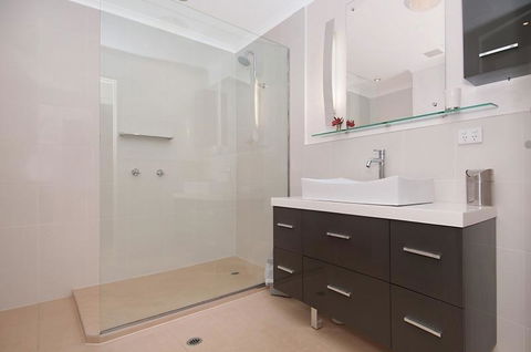 Myuna Holiday Apartments - Accommodation Cairns 20