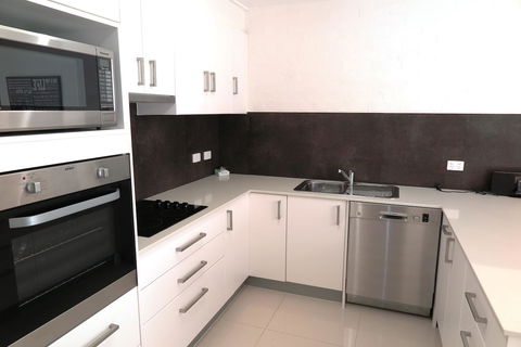 Myuna Holiday Apartments - Accommodation Cairns 7