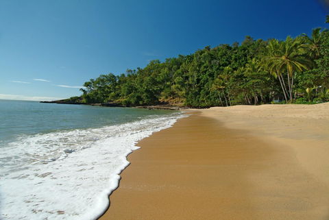 On The Beach Apartments - Accommodation Cairns 9