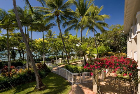 On The Beach Apartments - Accommodation Cairns 11