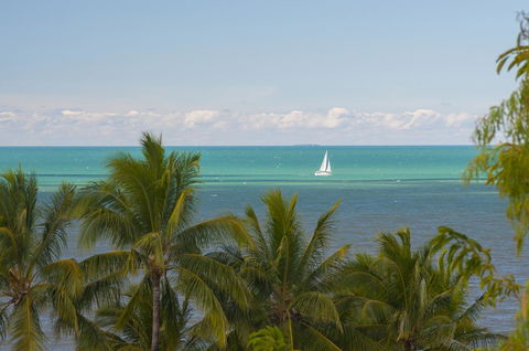 On The Beach Apartments - Accommodation Cairns 15