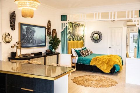 NOMAD - Luxe Apartment - Accommodation Cairns 0