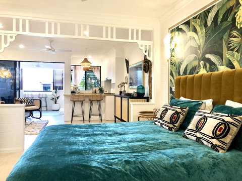 NOMAD - Luxe Apartment - Accommodation Cairns 25