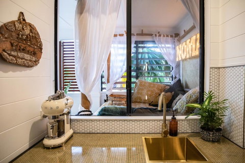 NOMAD - Luxe Apartment - Accommodation Cairns 10