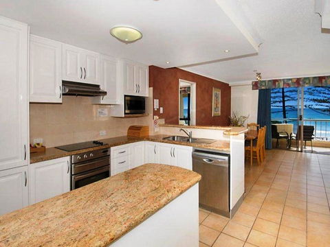 Coolum Caprice - Accommodation Cairns 25