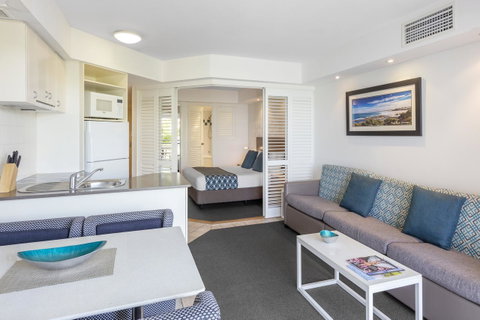 Ramada Resort By Wyndham Golden Beach - Accommodation Cairns 21