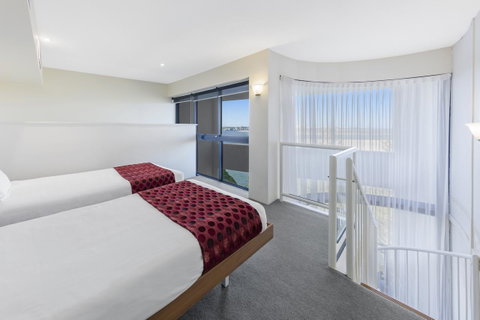 Ramada Resort By Wyndham Golden Beach - Accommodation Cairns 11