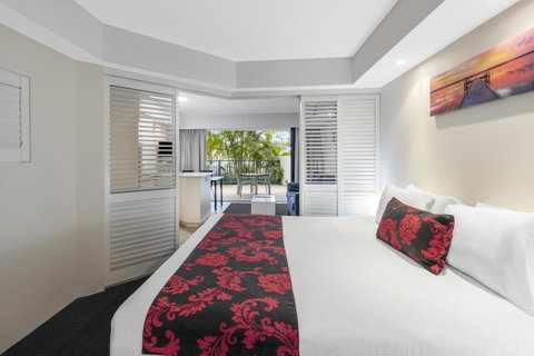 Ramada Resort By Wyndham Golden Beach - Accommodation Cairns 4