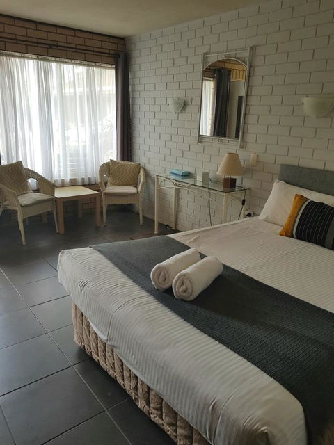 Twin Pines Motel - Accommodation Cairns 17