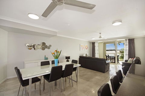 Mariners North Holiday Apartments - Accommodation Cairns 27