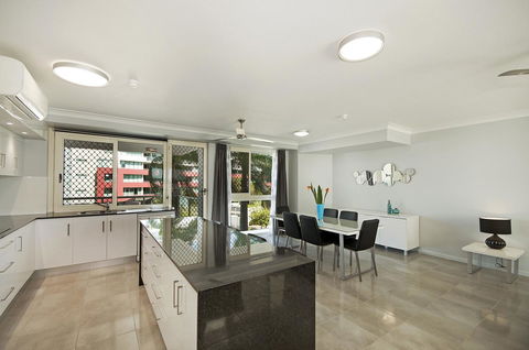 Mariners North Holiday Apartments - Accommodation Cairns 29