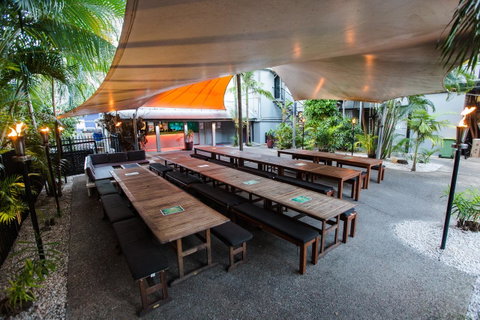 Mad Monkey Central - Accommodation Cairns 11