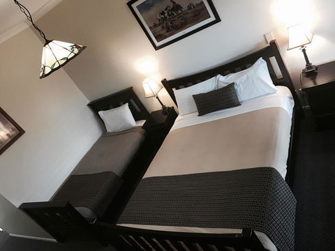 The Bearded Dragon Boutique Hotel - Accommodation Cairns 3