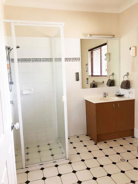The Bearded Dragon Boutique Hotel - Accommodation Cairns 12