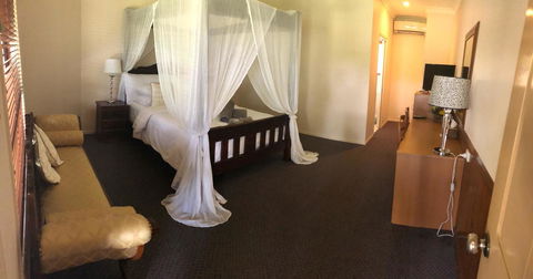 The Bearded Dragon Boutique Hotel - Accommodation Cairns 7