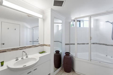 Noosa Tropicana - Accommodation Cairns 39
