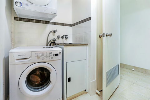 Noosa Tropicana - Accommodation Cairns 40