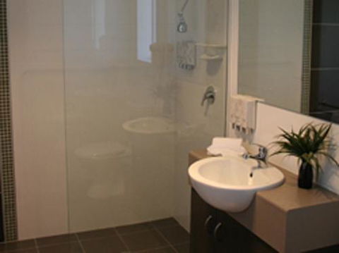 Drovers Motor Inn - Accommodation Cairns 4