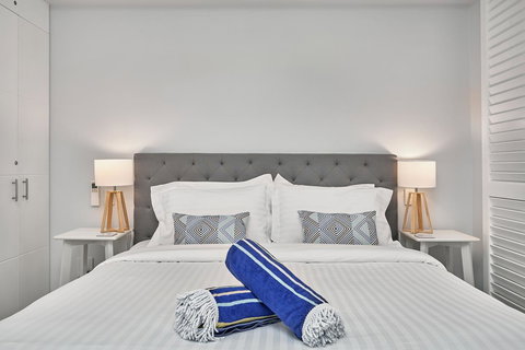 Palm Cove Paradise - Couples Spa Beach Getaway - Accommodation Cairns 6