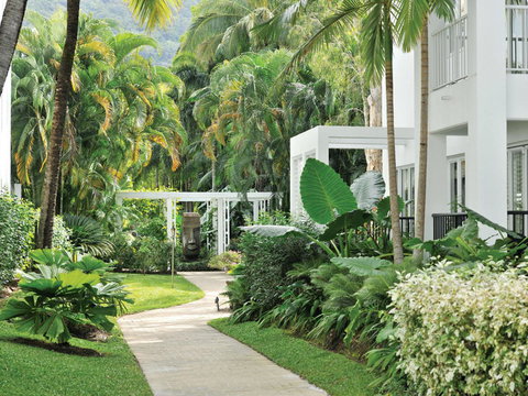 Palm Cove Paradise - Couples Spa Beach Getaway - Accommodation Cairns 19